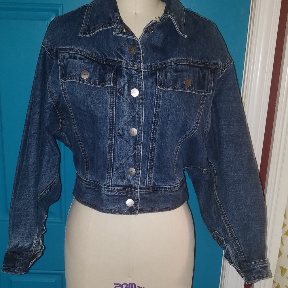Batwing 80s style jean jacket